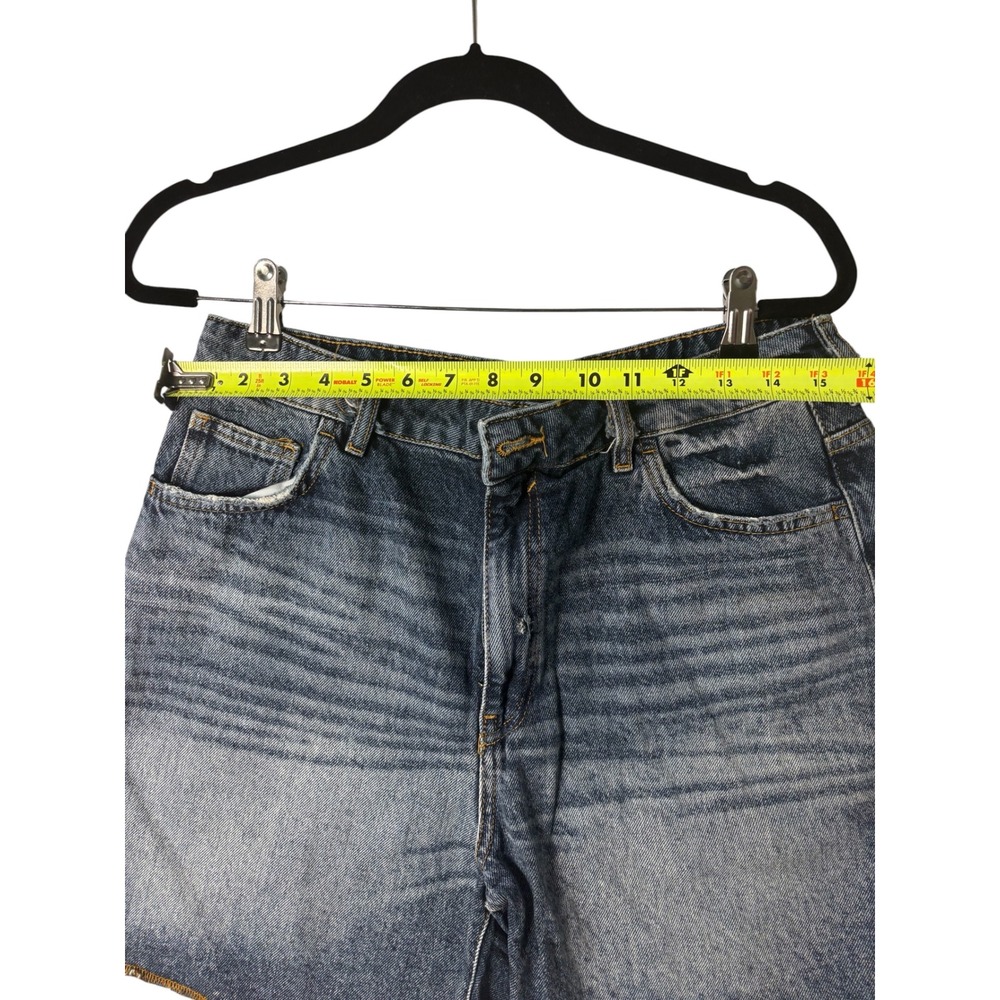 High Waisted Medium Wash Raw Hem Denim Shorts Blue Cotton Size 31 - Picture 5 of 7